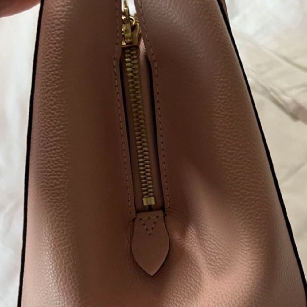 Louis Vuitton Montaigne MM Pink Monogram Empreinte - Picture 5 of 5